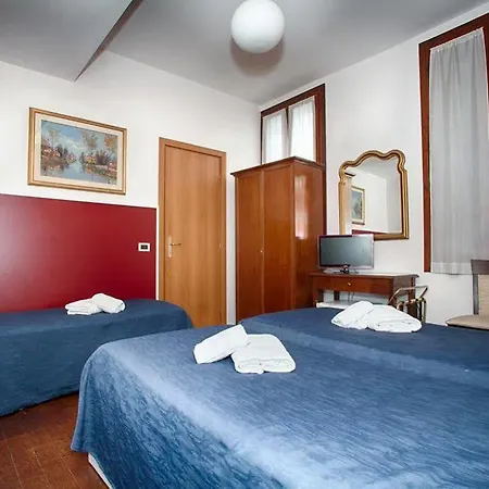 Ξενοδοχείο Trieste