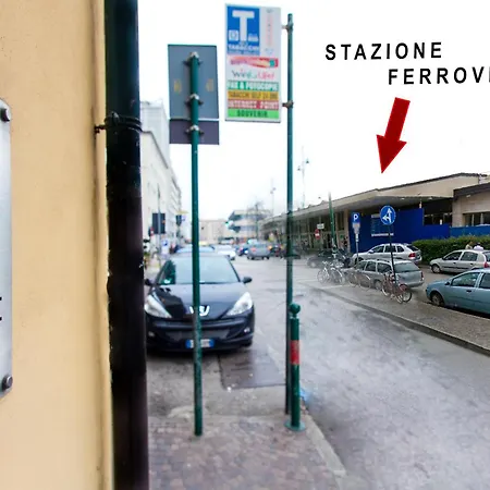 מלון Trieste 3*