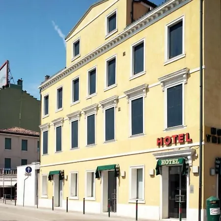 Trieste 3*
