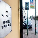מלון Trieste 3*