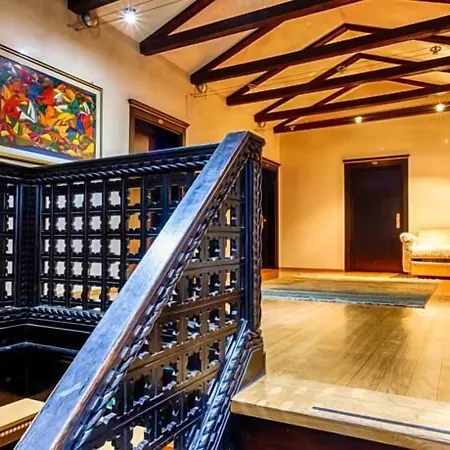 Trieste فندق ميستر